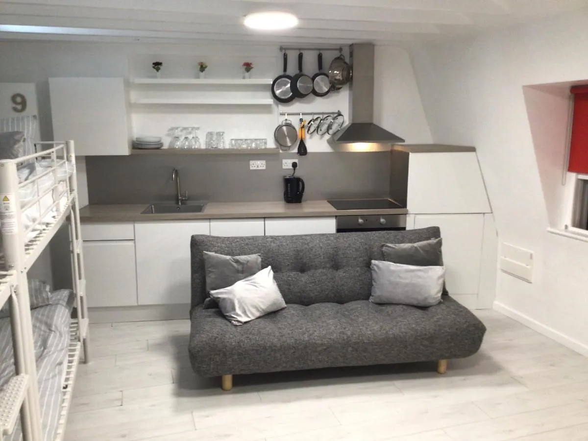Apartment Bond Studios Brighton United Kingdom