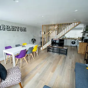 Apartment Entire In The Heart Of Lanes, Brighton